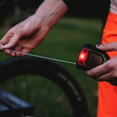 Antivol Câble Vélo Compact FLX Avec Lumière Intégrée Hiplok 5 Antivol Câble Vélo Compact FLX Avec Lumière Intégrée Hiplok – Image 3