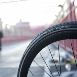 Pneu Vélo Schwalbe Marathon Plus 26 Pouces -Vélos Loisir Soldes Magasin pneu velo schwalbe marathon plus 26 pouces full 5